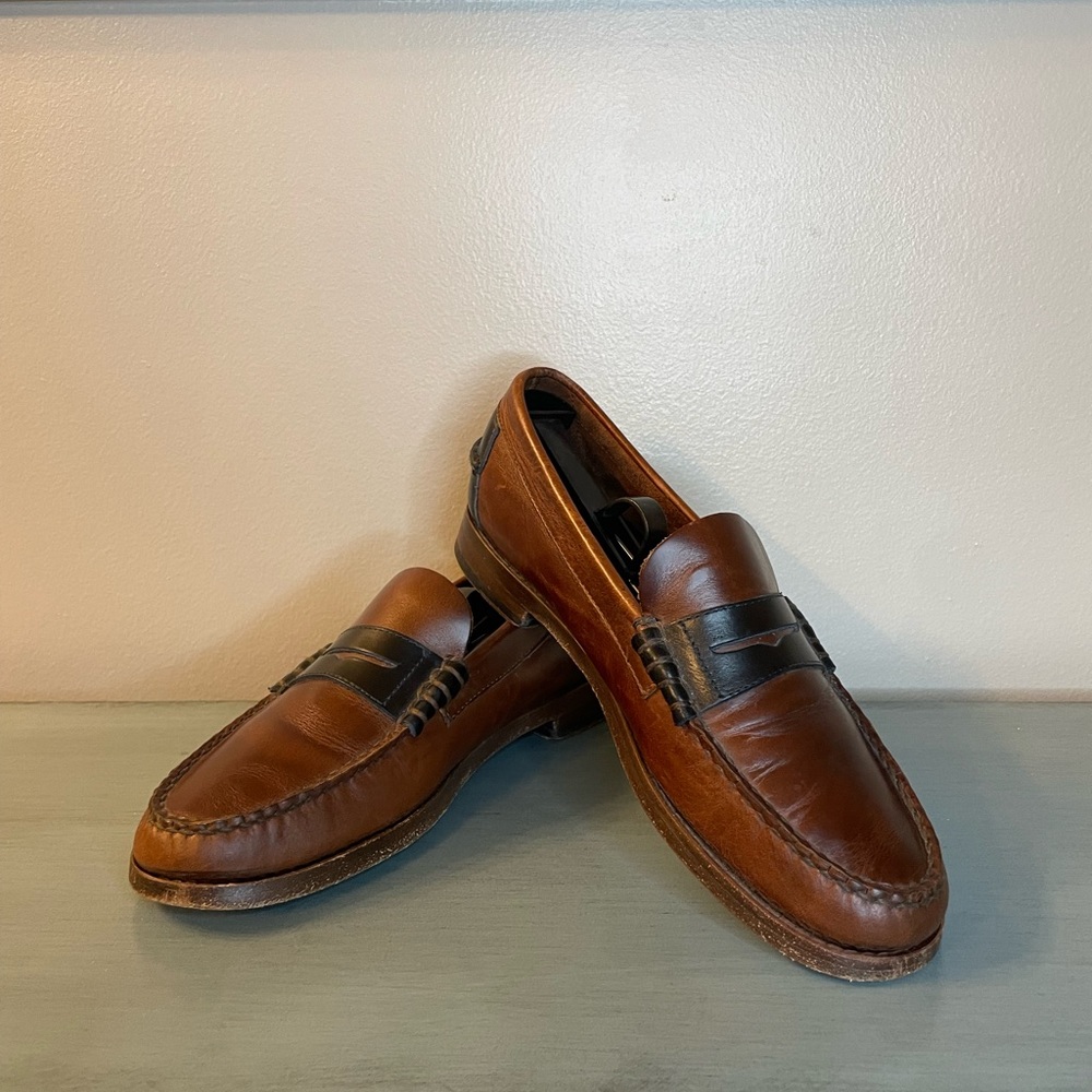 Men’s 7 1/2 Sebago Brown and Black Classic Dans